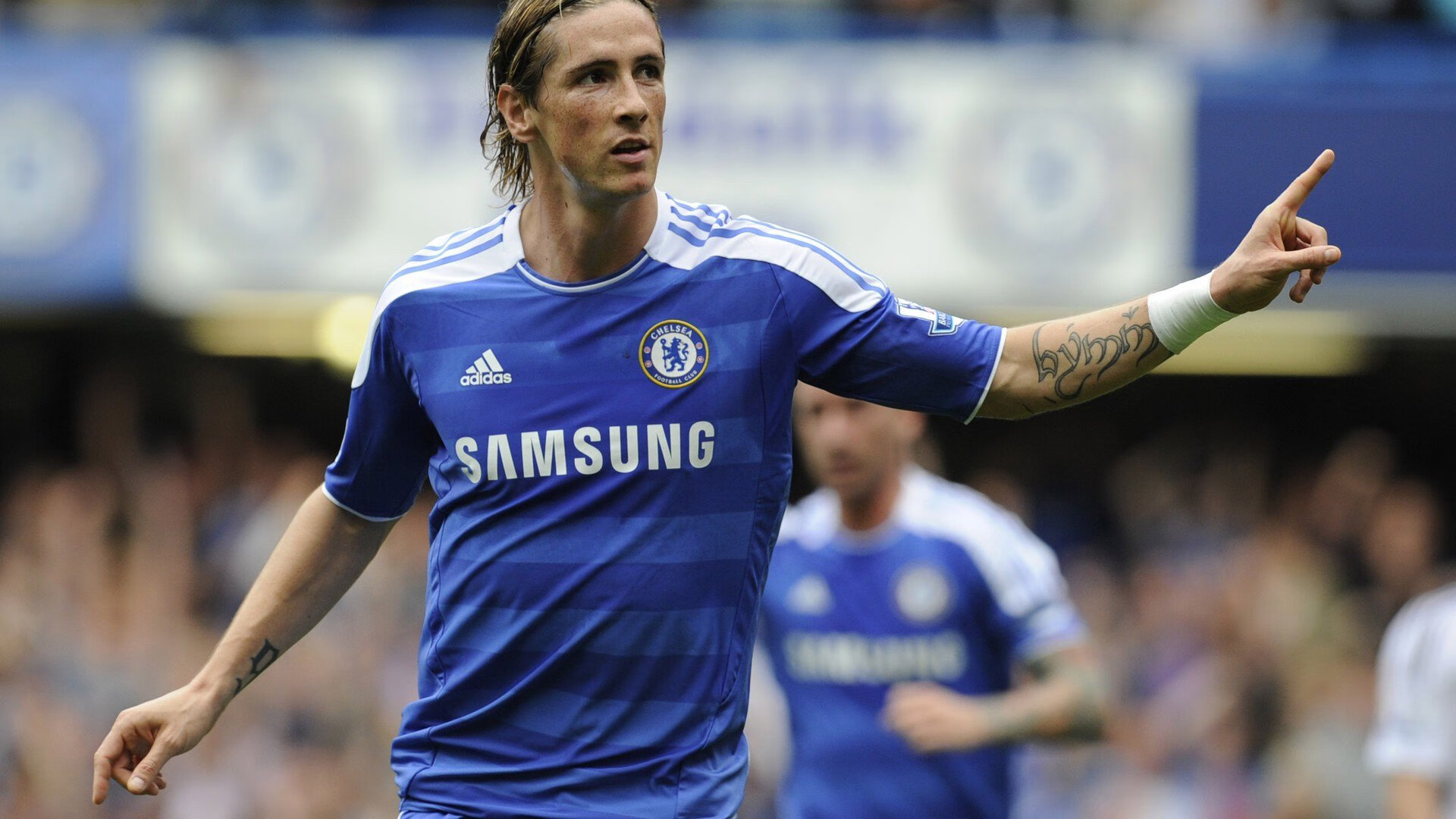 强行终结与接管比赛，足球的两种神话，一场属于草根与王子的史诗